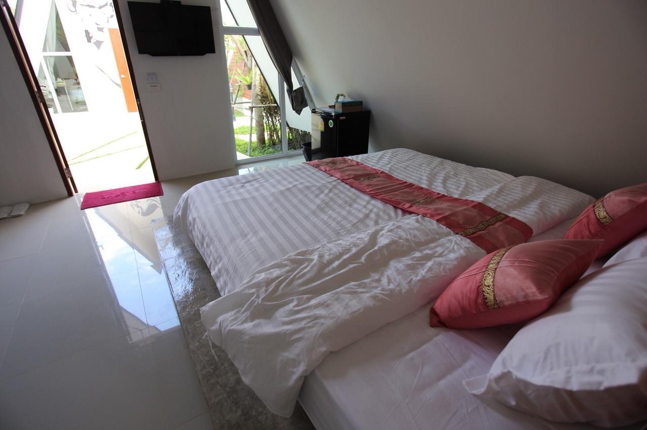 The Mug Resort Chonburi Exterior photo